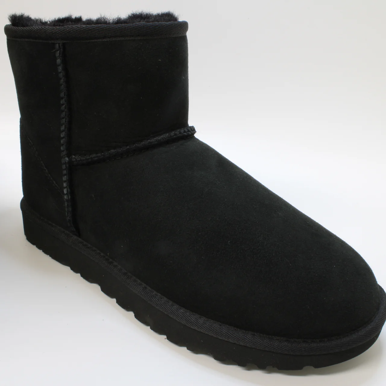 Odd sizes - Womens UGG Classic Mini Ii Black Suede Uk Sizes Right 7/Left 8 - Image 4