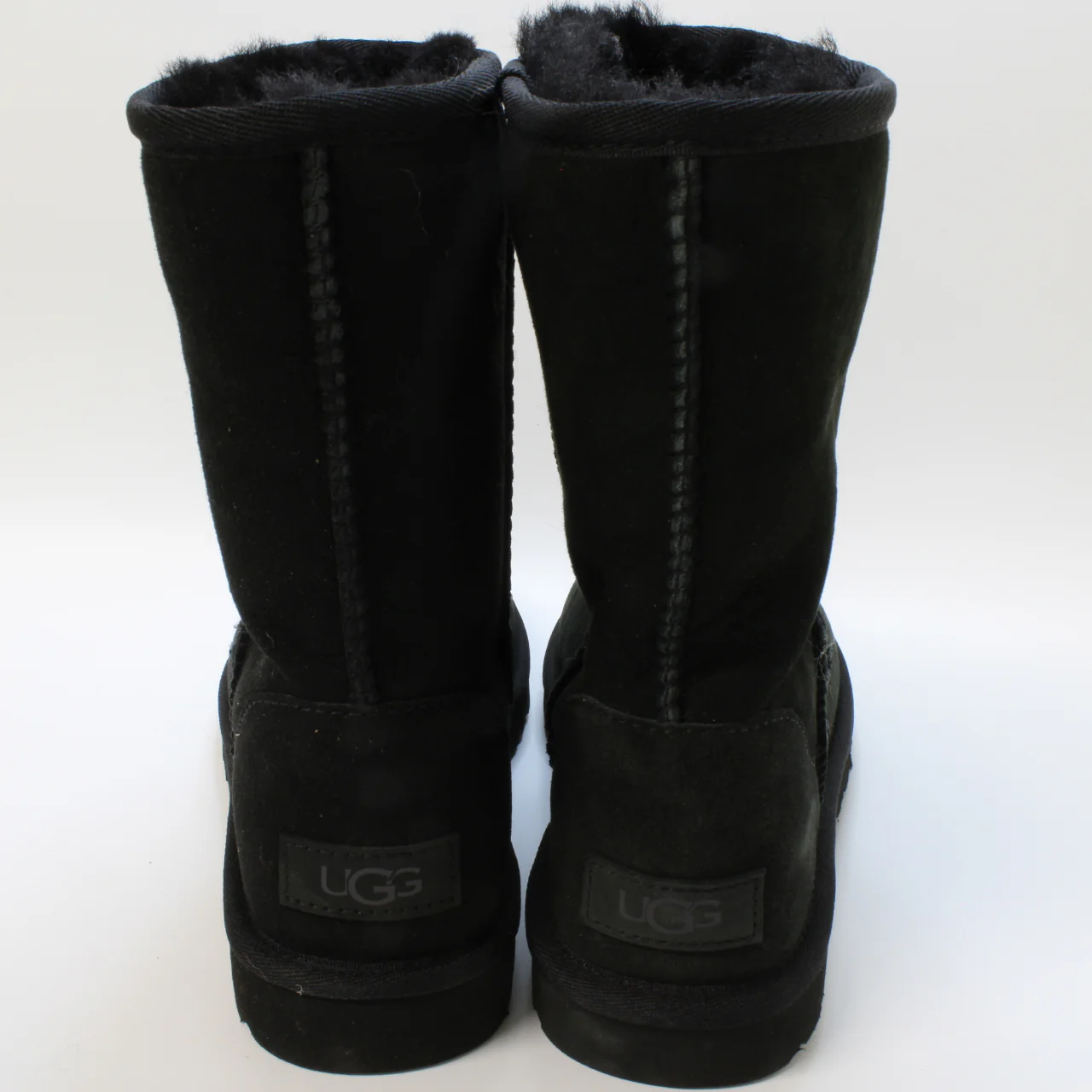 Odd sizes - Womens UGG Classic Short Ii Boot Black Suede Uk Sizes Right 5/Left 4 - Image 3