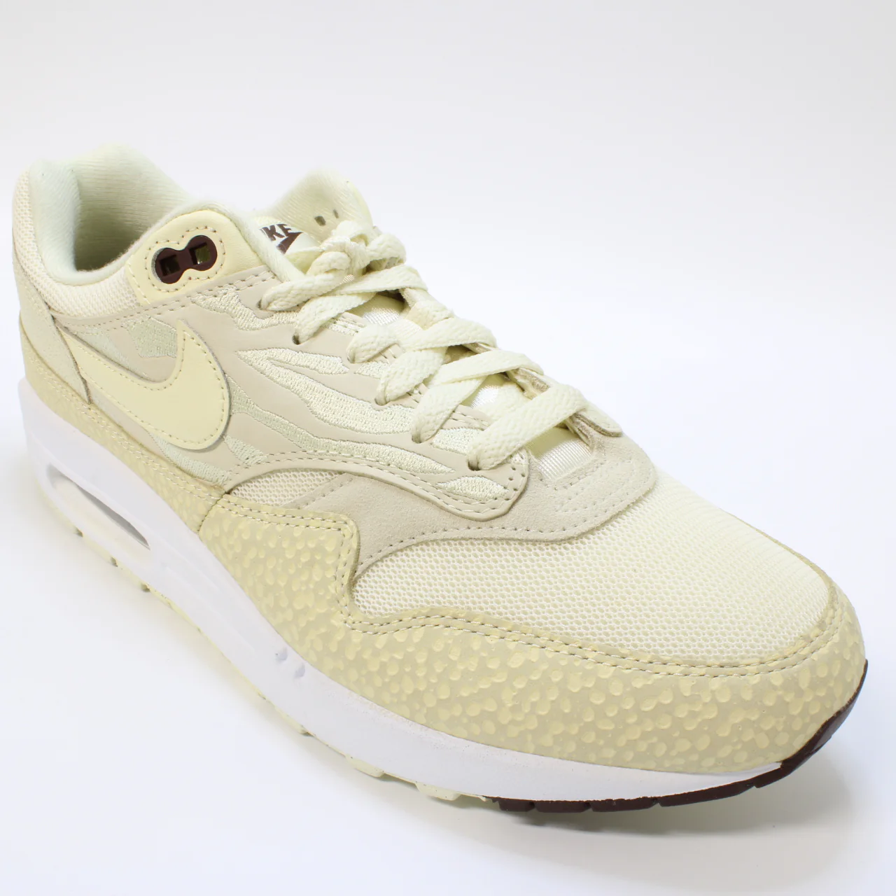 Odd sizes - Nike Air Max 1 87 Coconut Alabaster Saturn Gold Uk Sizes Right 8.5/Left 7.5 - Image 4