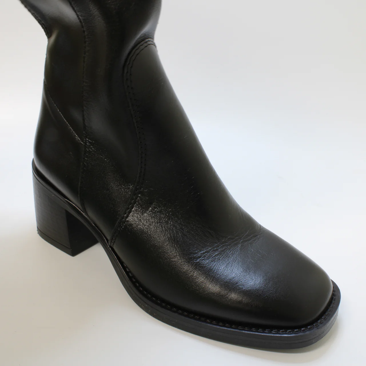 Odd Sizes - Womens Office Karamel Knee High Black Heel Boots New Black Leather - UK Sizes Right 4/Left 5 - Image 3